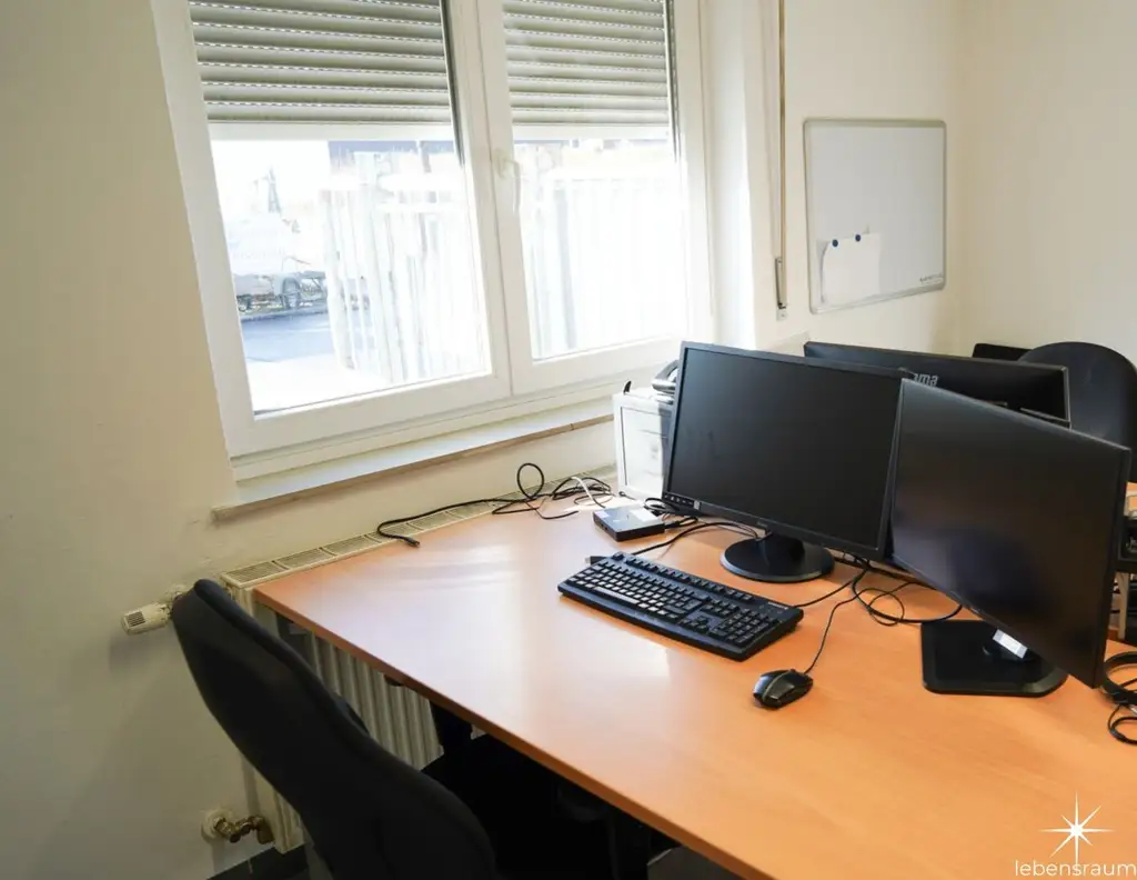 Gewerbe Halle und Büro zu mieten in Villach.