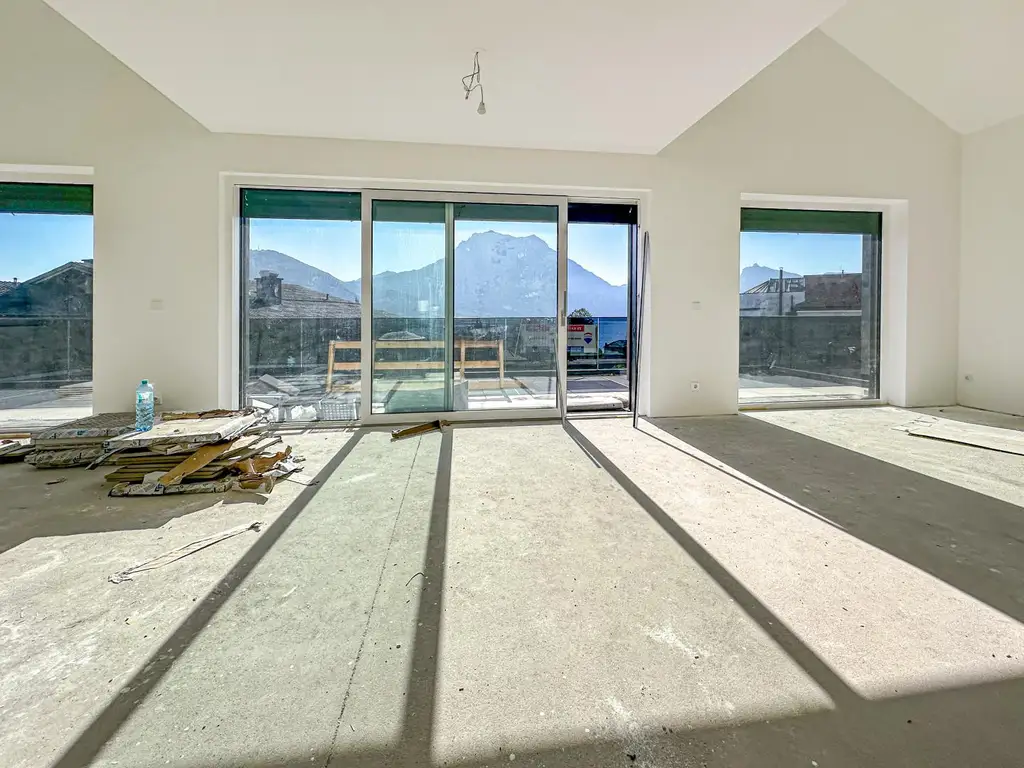 Das Penthouse in Altmünster - Haus am See - wenige Schritte zum See und ins Zentrum