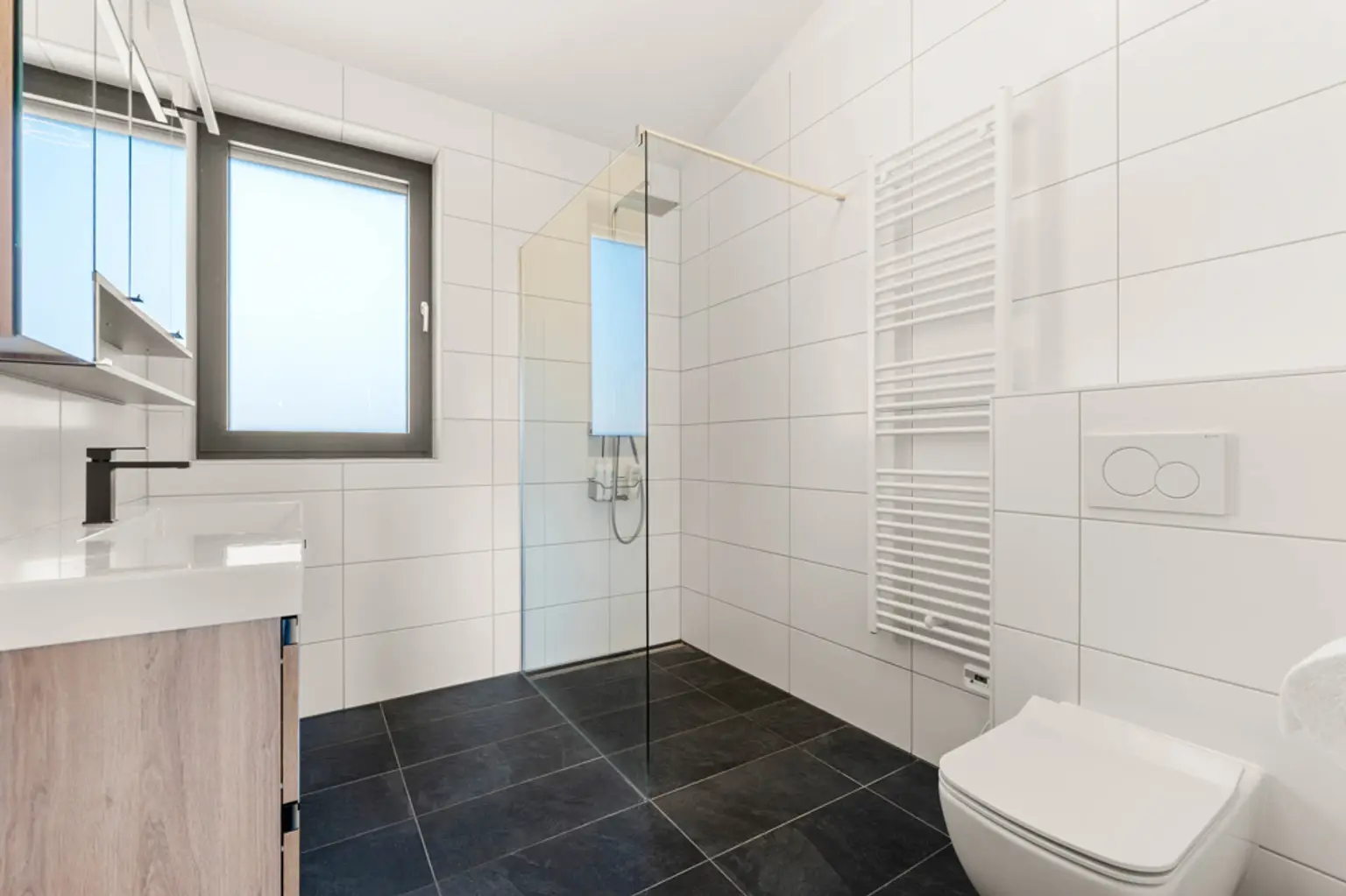 Moderne Dachgeschosswohnung in zentrumsnaher Lage