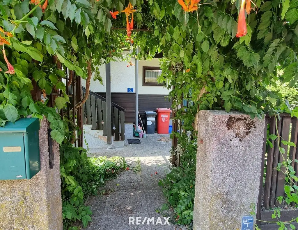 Wohnen in ruhiger Siedlungslage - Einfamilienhaus in Heuberg
