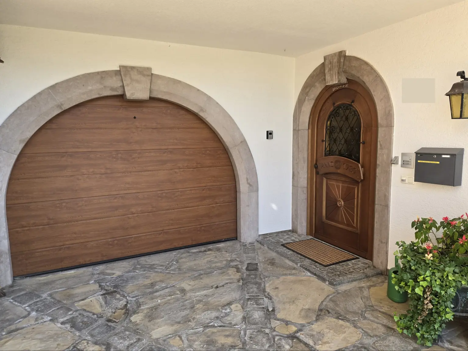 Mietwohnung mit barrierefreien Hauseingang und Garagennutzung