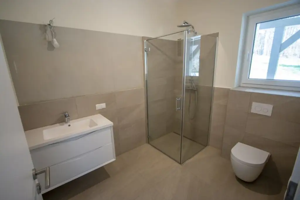 NEU! Modernes Einfamilienhaus mit Grünblick!