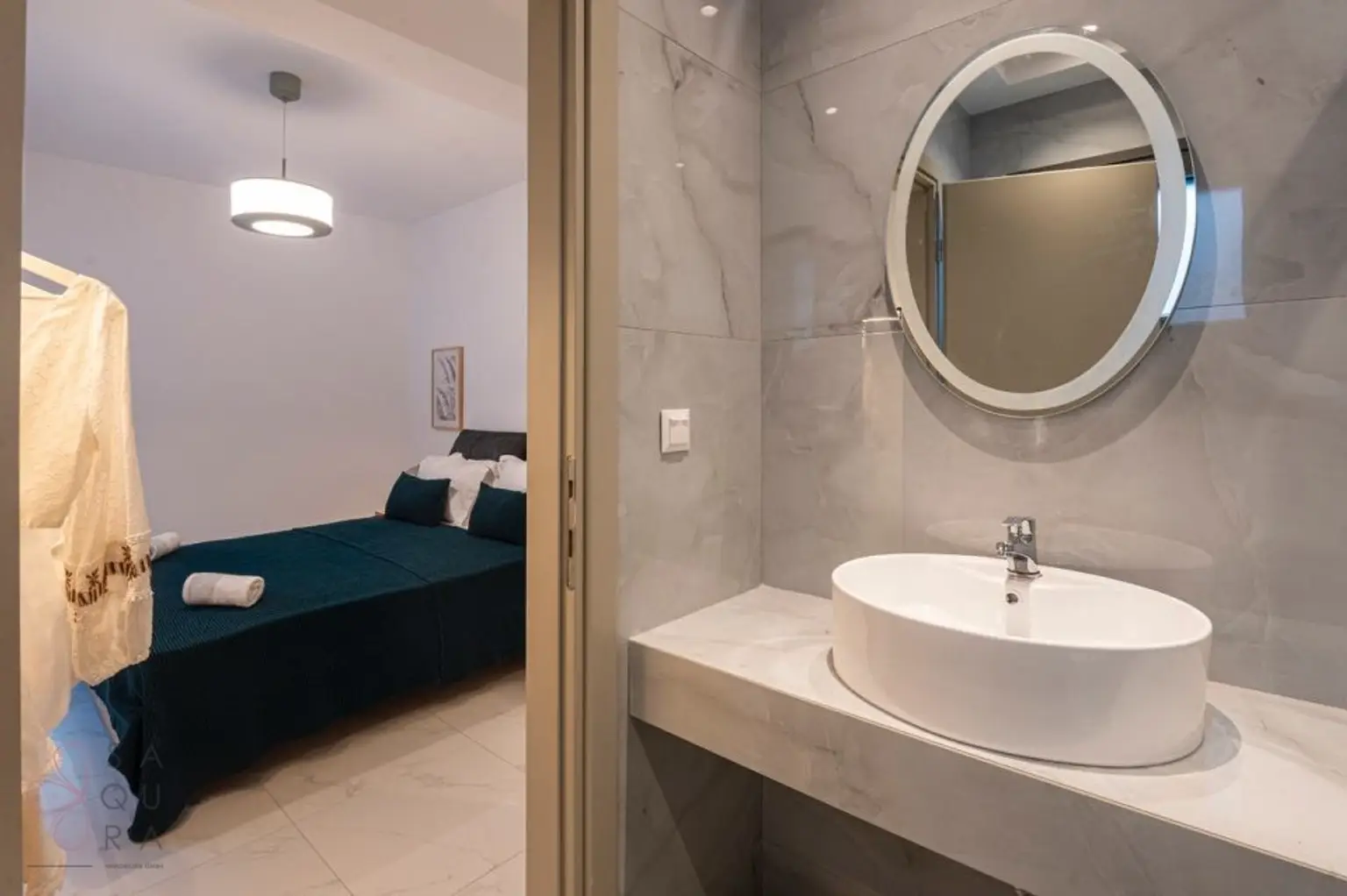 Exklusive Neubau-Maisonette in Polihrono – Drei Etagen moderner Luxus am Meer