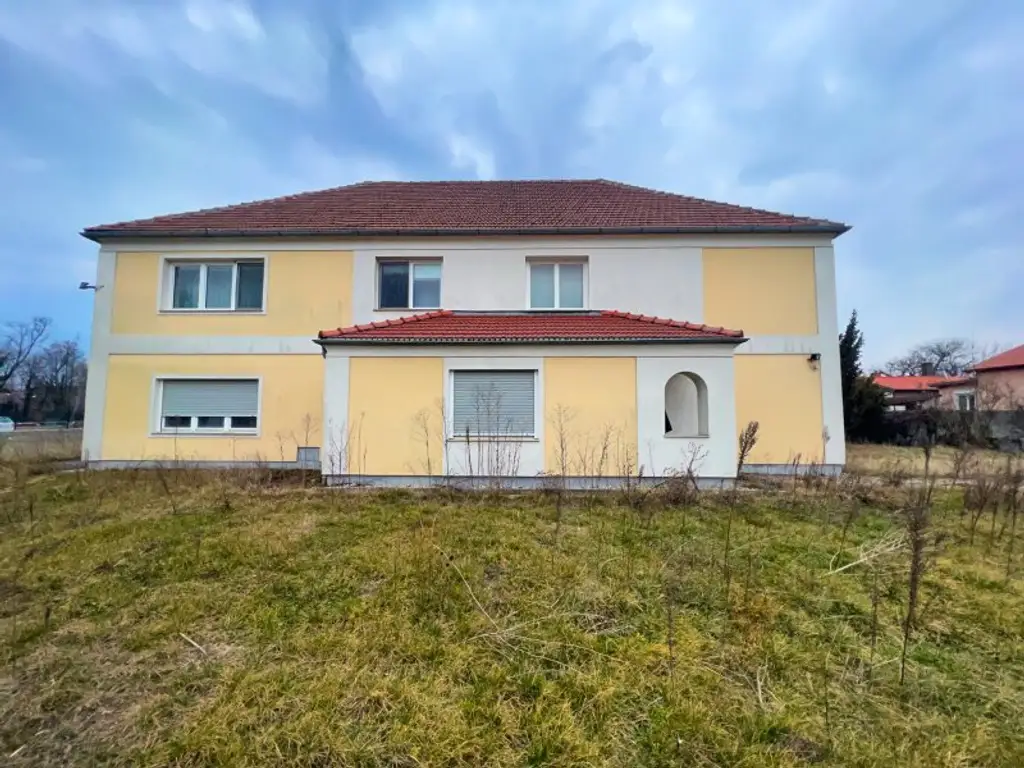 Einfamilienhaus in Pottendorf zu vermieten! Private oder gewerbliche Nutzung möglich! Arbeiterquartier!