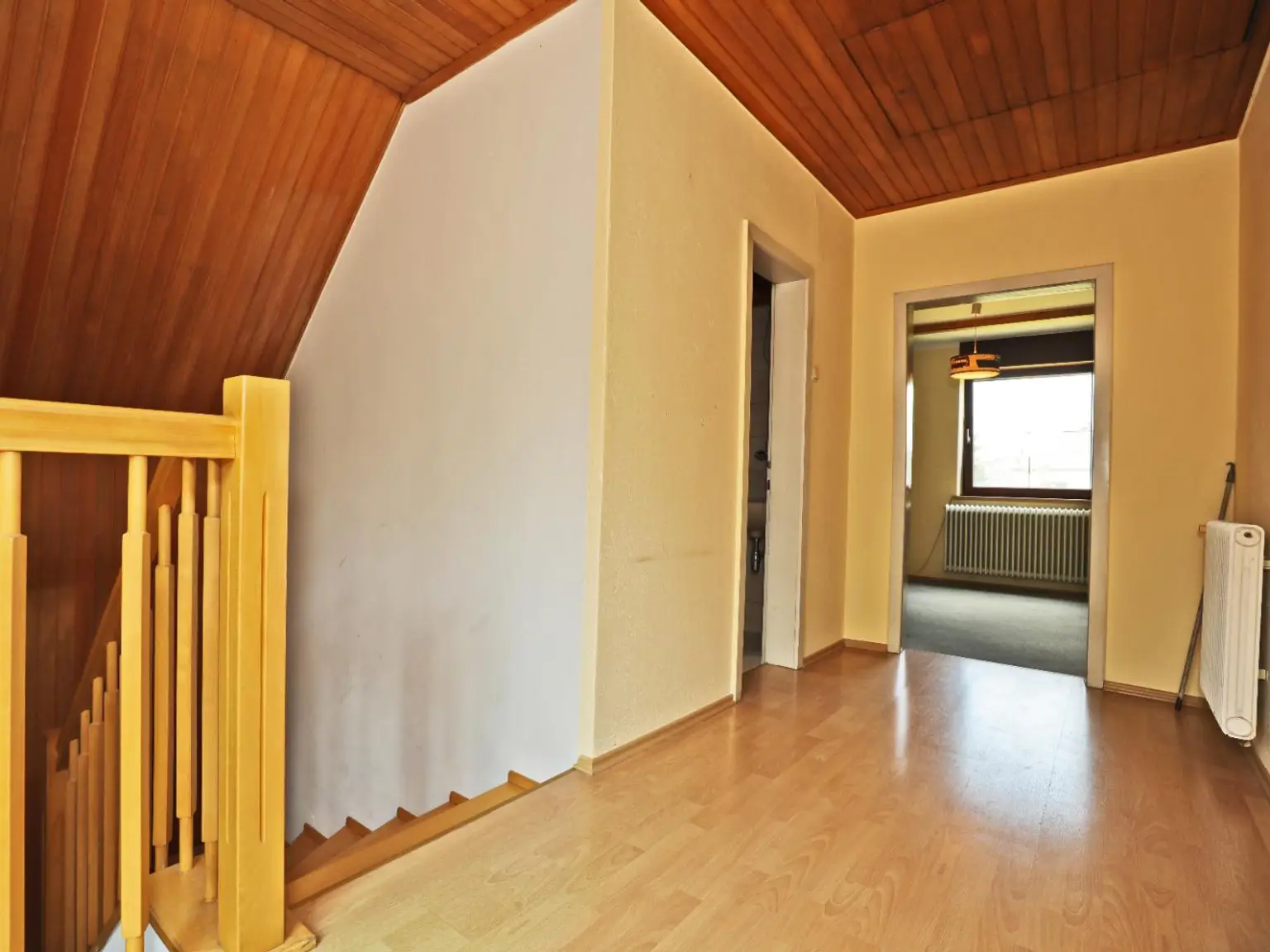 Haus auf Mietkaufvariante - Schönes ebenes Grundstück - 135m2 Wfl. - Vollkeller mit Garage - große Terrasse