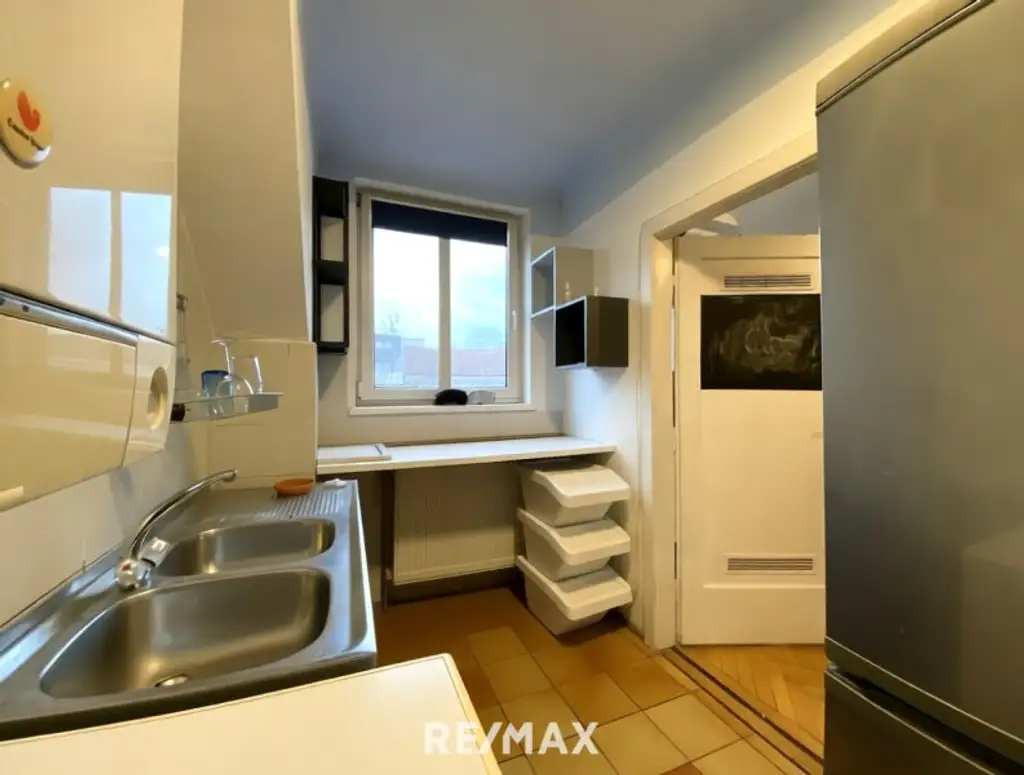 Zwei DG-Wohnungseigentumsobjekte auf einer Ebene nahe Währinger Einkaufsstraße, U6 und Volksoper