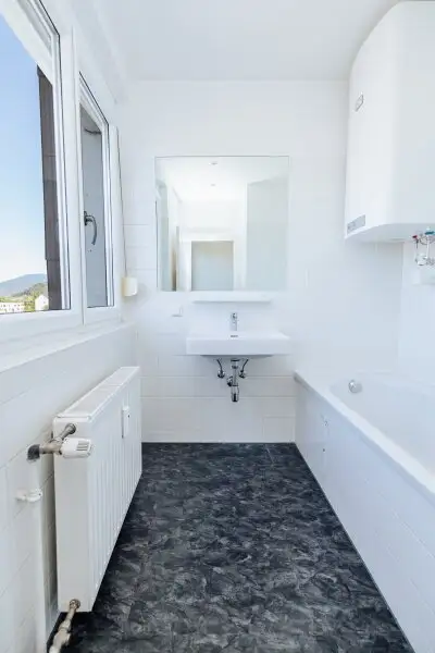 TOP DEAL I WESTBALKON I BADEWANNE I MODERNISIERT I SMARTE RAUMAUFTEILUNG I HAUSTIERE ERLAUBT I RUHIGE LAGE I 6. STOCK MIT LIFT I PROJEKT WOHNEN
