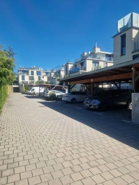 Wohntraum am Bisamberg mit Terrasse und Balkon!
