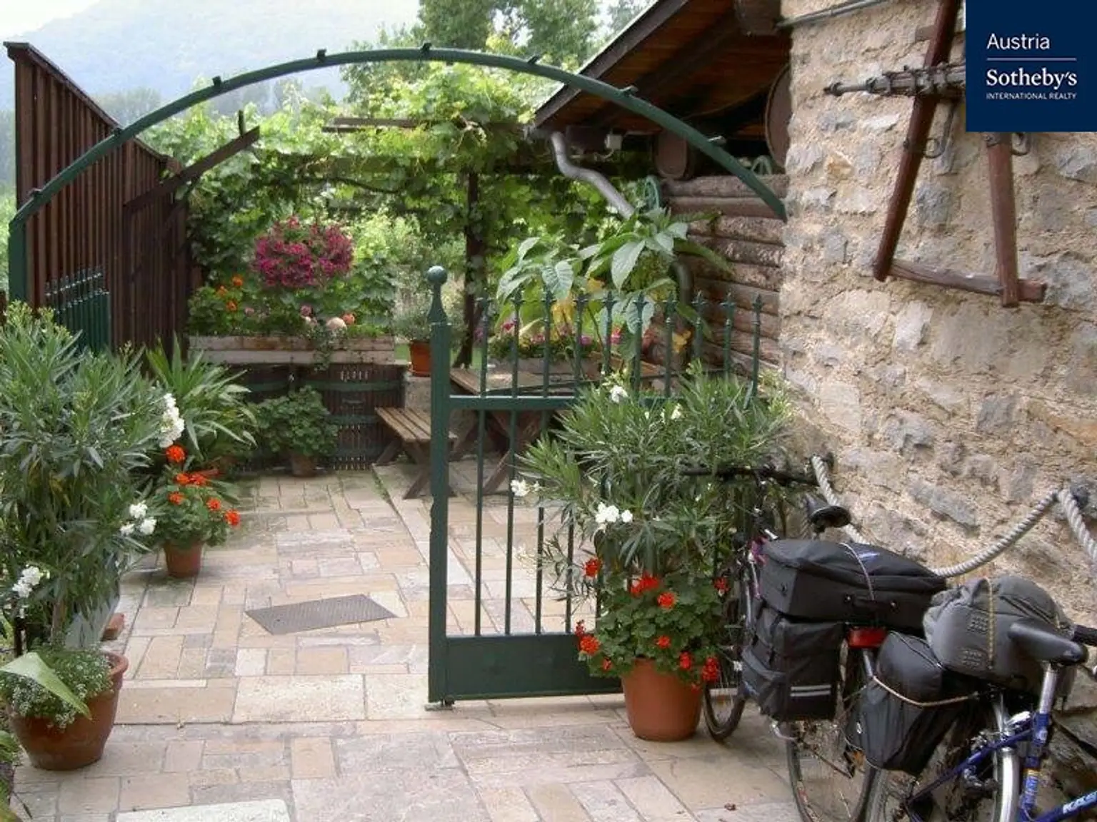 Einmalige Immobilie im Herzen der Wachau: STOCKINGERHOF in Dürnstein – ein Ort mit Geschichte, Charme & unzähligen Möglichkeiten