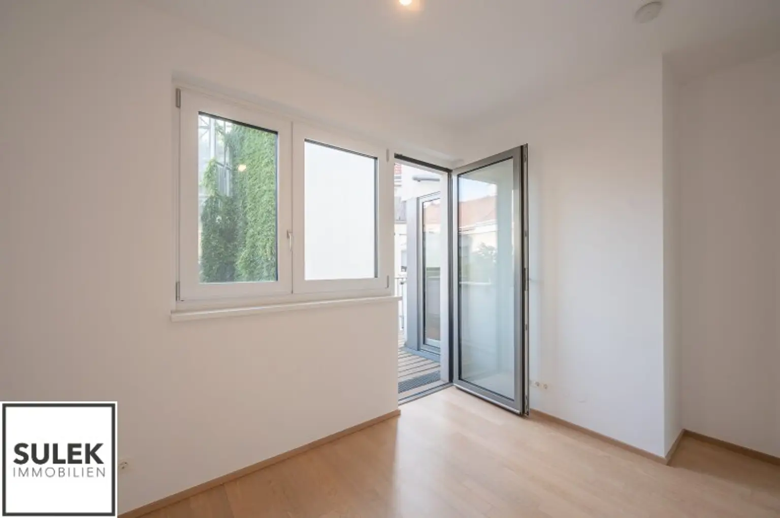 helle moderne 3 Zimmerwohnung mit traumhaften Blick über den Donaukanal