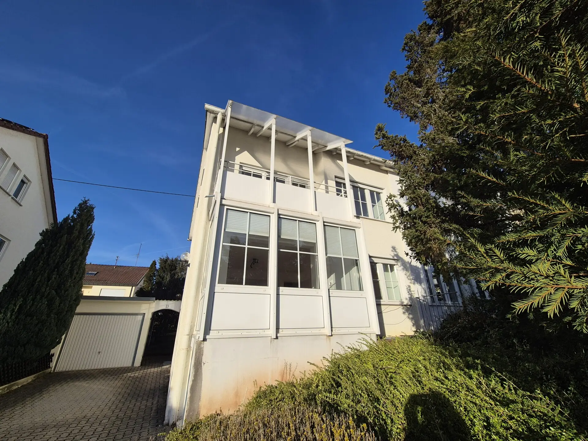 Hausansicht Strassenseite 2