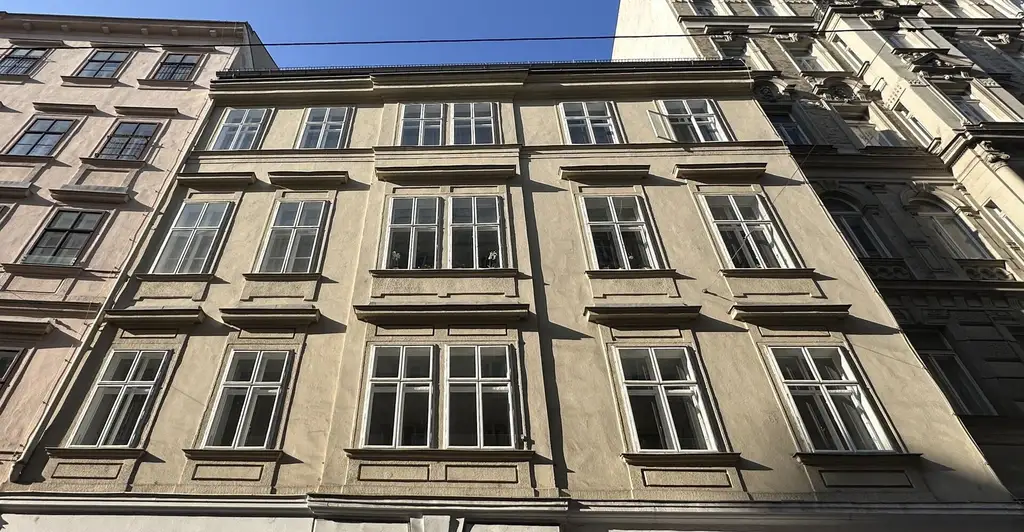 Stilvolle Bürofläche im Altbau in bester Innenstadtlage