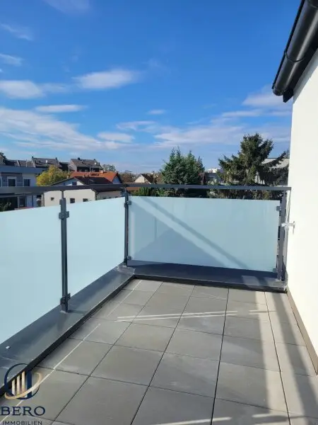 Begrüßen Sie Ihre neue Doppelhaus-Hälfte am Wiener Stadtrand des 22.Bezirks gelegen