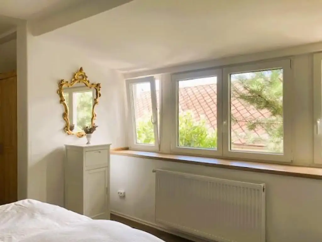 Ländliche Eleganz neu interpretiert – Streckhof mit zwei Wohneinheiten, Arkadenflair & Pooloase!