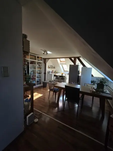 Exklusive Stadtwohnung mit großzügiger Fläche, 5 Zimmer und hochwertiger Ausstattung - Perfekt für Familien!