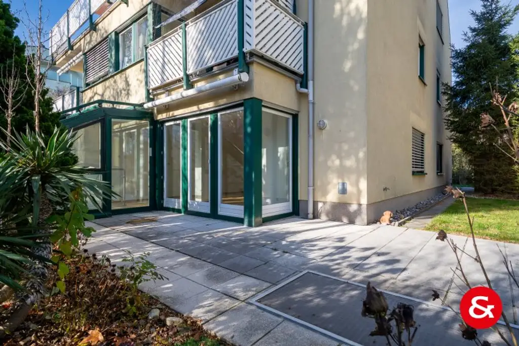 UNBERFISTETE Gartenwohnung mit Hobby/SPA-Ebene und 2 Garagenplätzen!