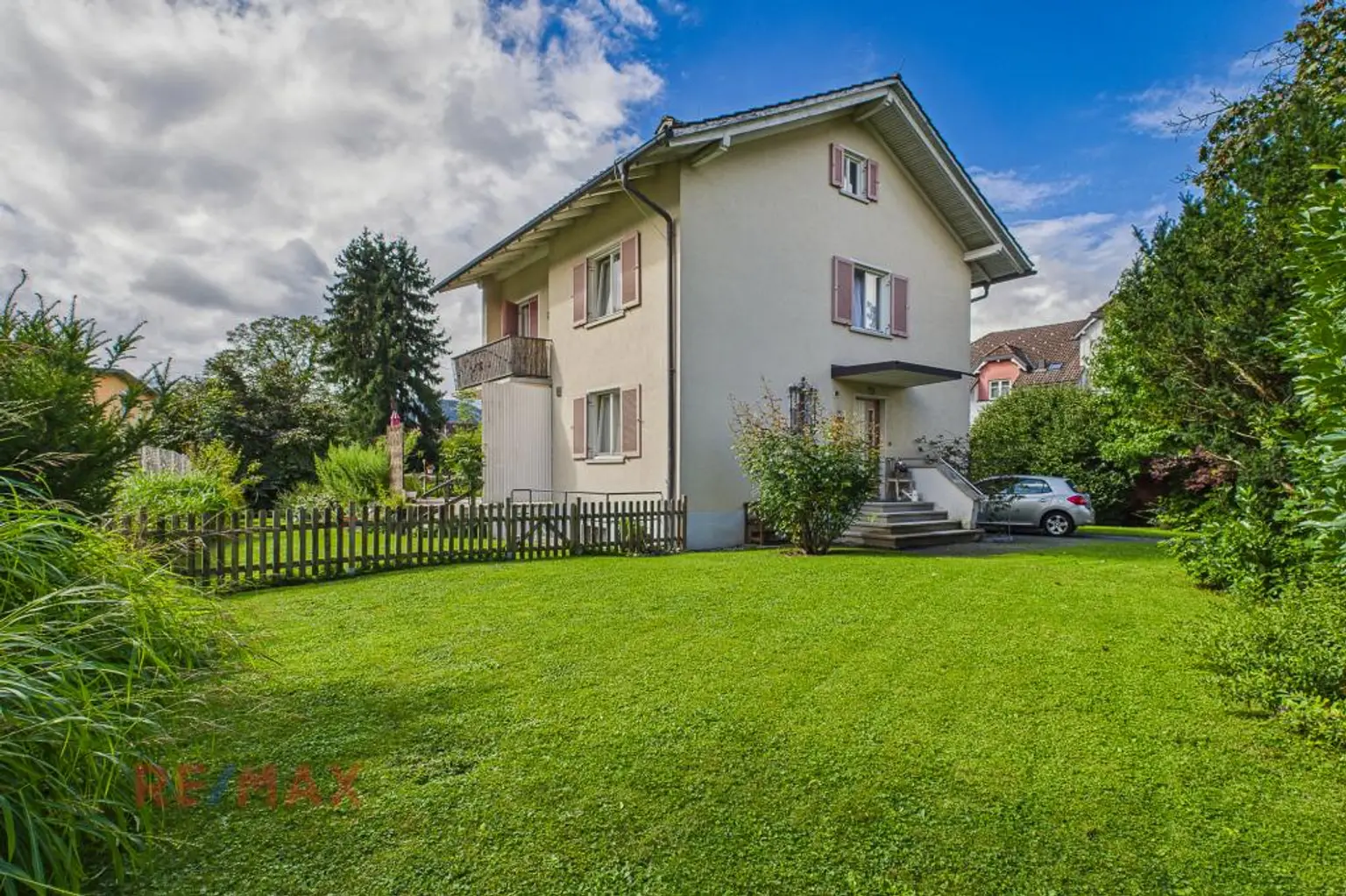 Ihr neues Zuhause mit viel Potenzial – großzügiges Einfamilienhaus in ruhiger Wohnlage