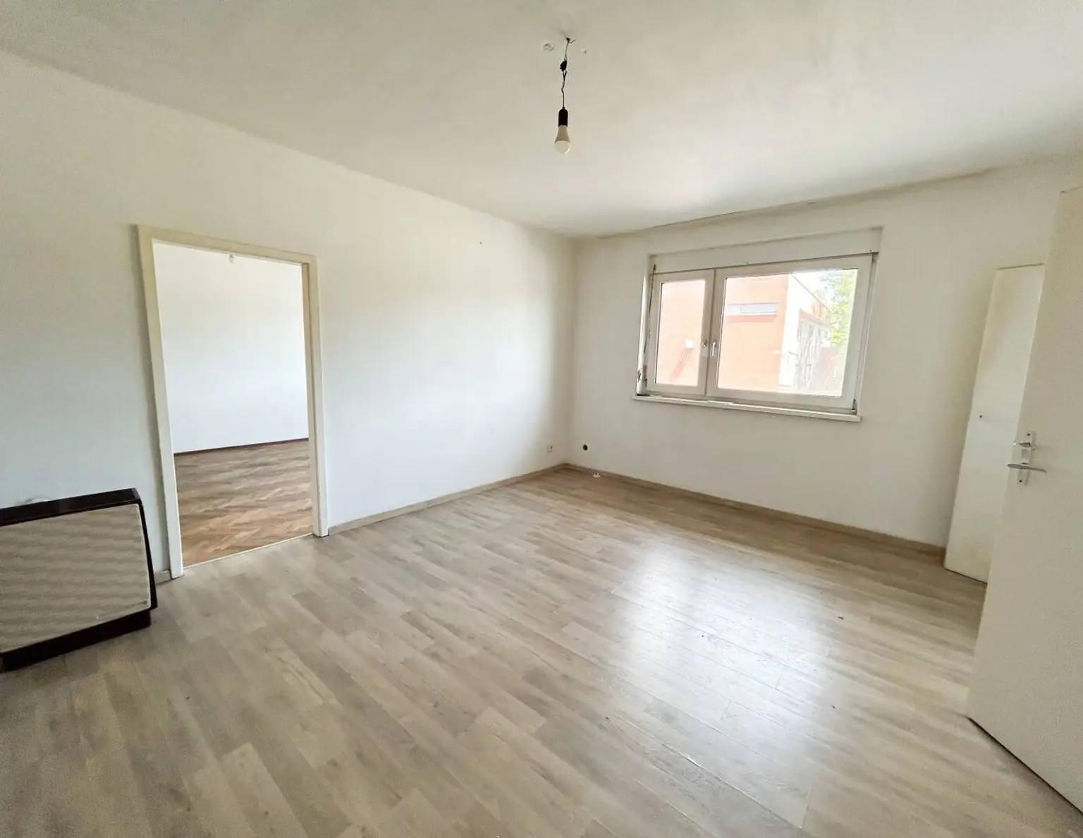 Sanierungsbedürftige Kleinwohnung mit viel Potential!