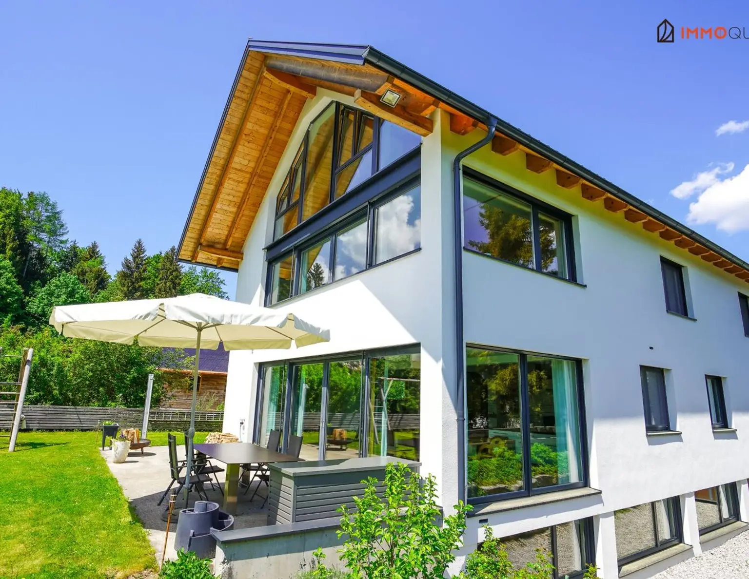Moderne Villa am Wolfgangsee im Salzkammergut - Exklusives Wohnen mit High-End Ausstattung und Seenähe