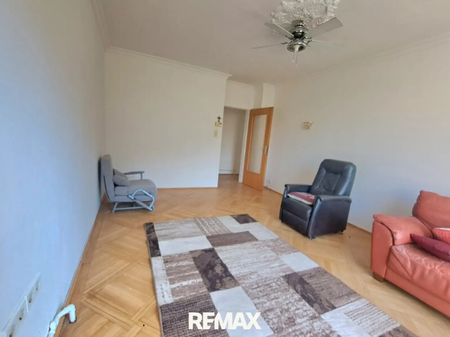 3 Zimmer mit franz. Balkon