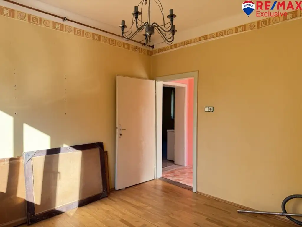 Wohnen im Grünen – Einfamilienhaus mit 653 m² Grund in Bad Fischau-Brunn zu kaufen!