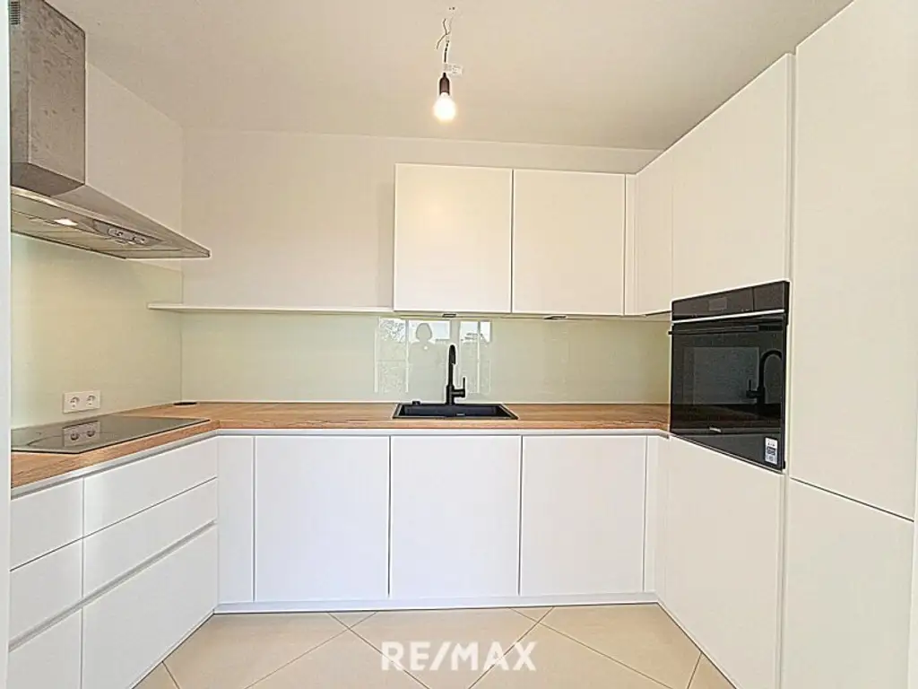 Panoramablick beim Park - großzügige 3-Zimmer Wohnung in Bestlage:  grün, ruhig, hell!