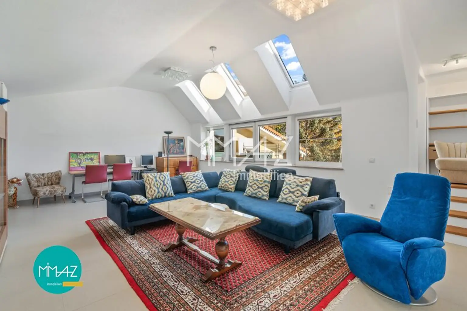 Großzügig • Hell • Außergewöhnlich! Lichtdurchflutetes Penthouse mit 3 Terrassen und Eigengarten! Weitblick inklusive!