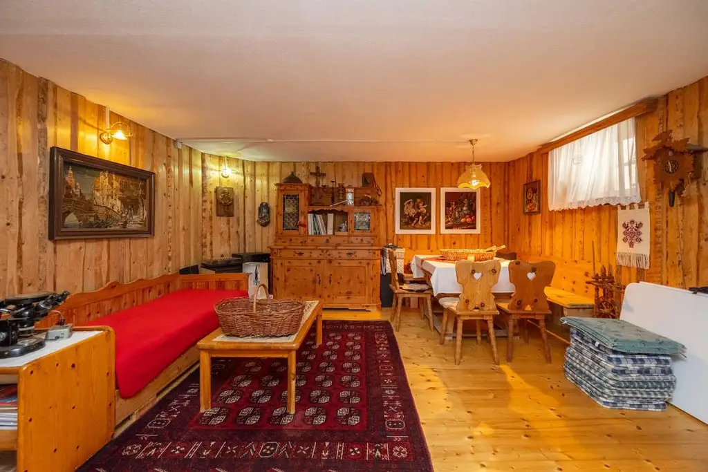 Uneinsehbares Wohnjuwel mit 7.984 m² Grundstück – einzigartiges Naturparadies mit herrlichem Panoramablick am Heuberg in Dietach!