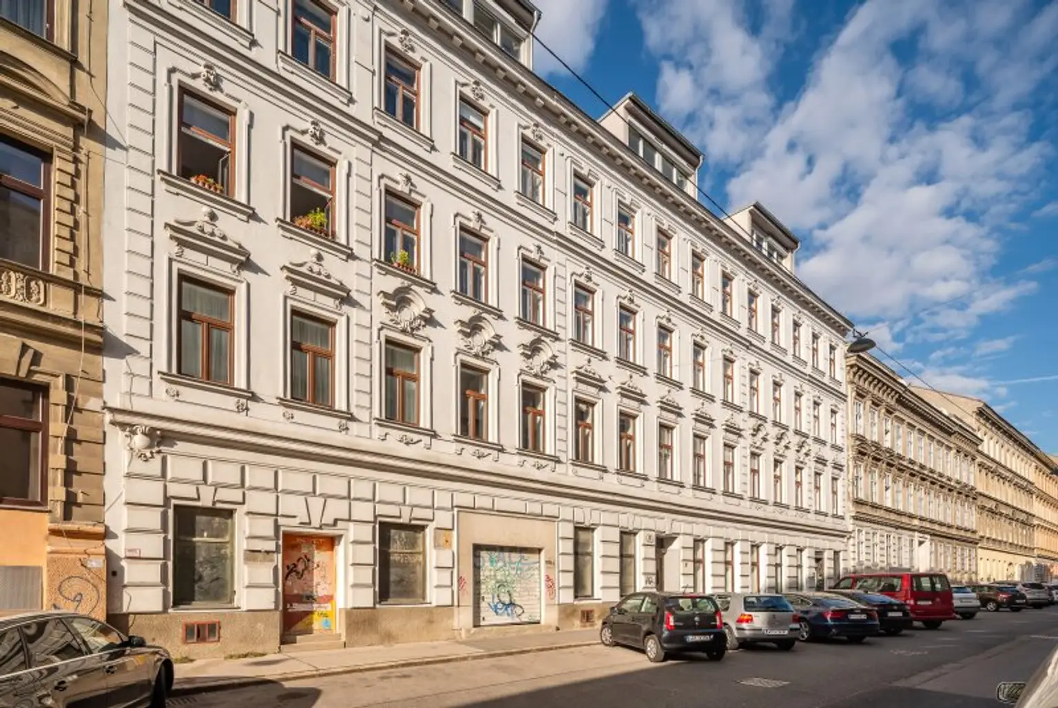 ++NEU++ Top-sanierte 2-Zimmer Altbau-Wohnung in aufstrebender Lage!