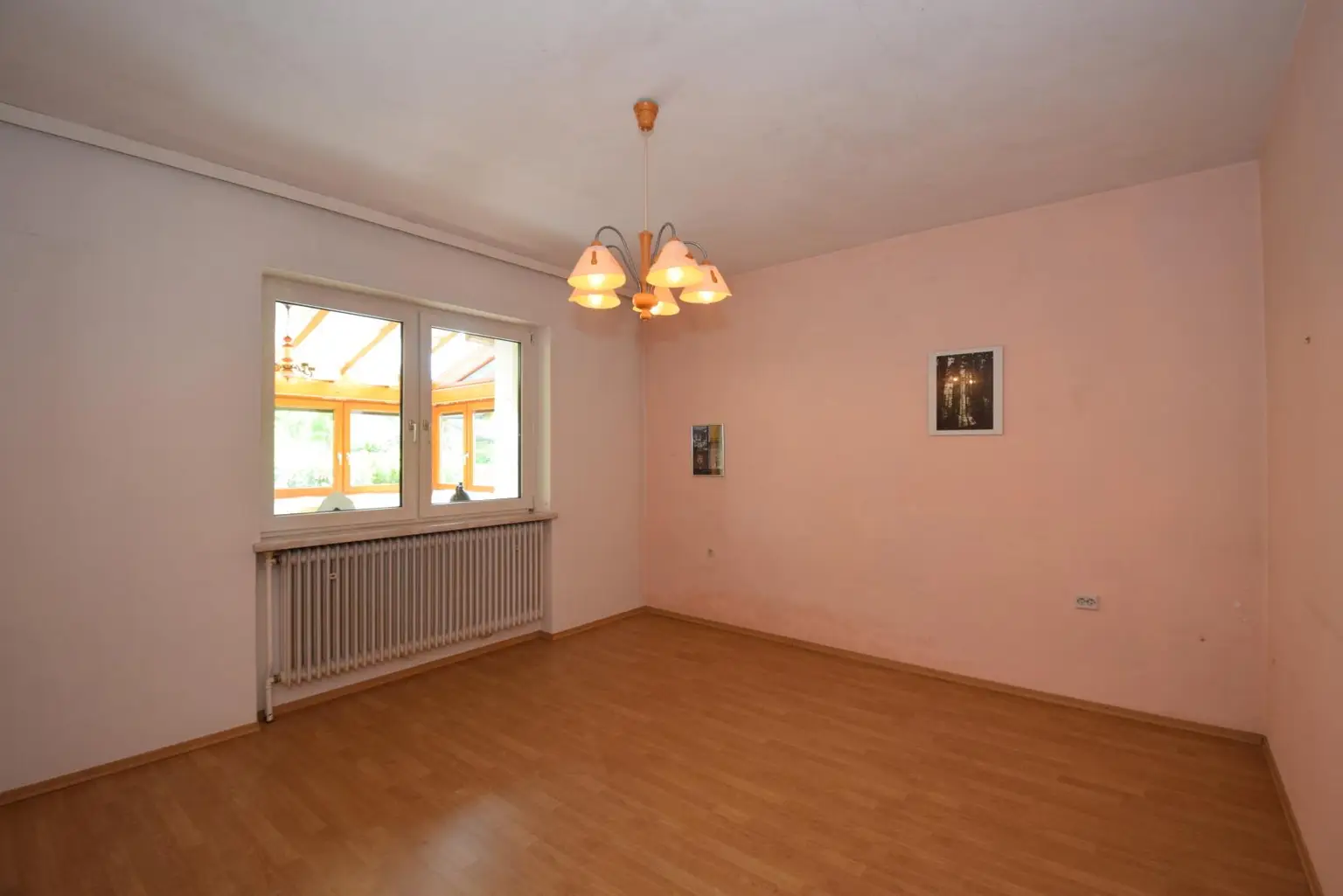 Zimmer  Erdgeschoss