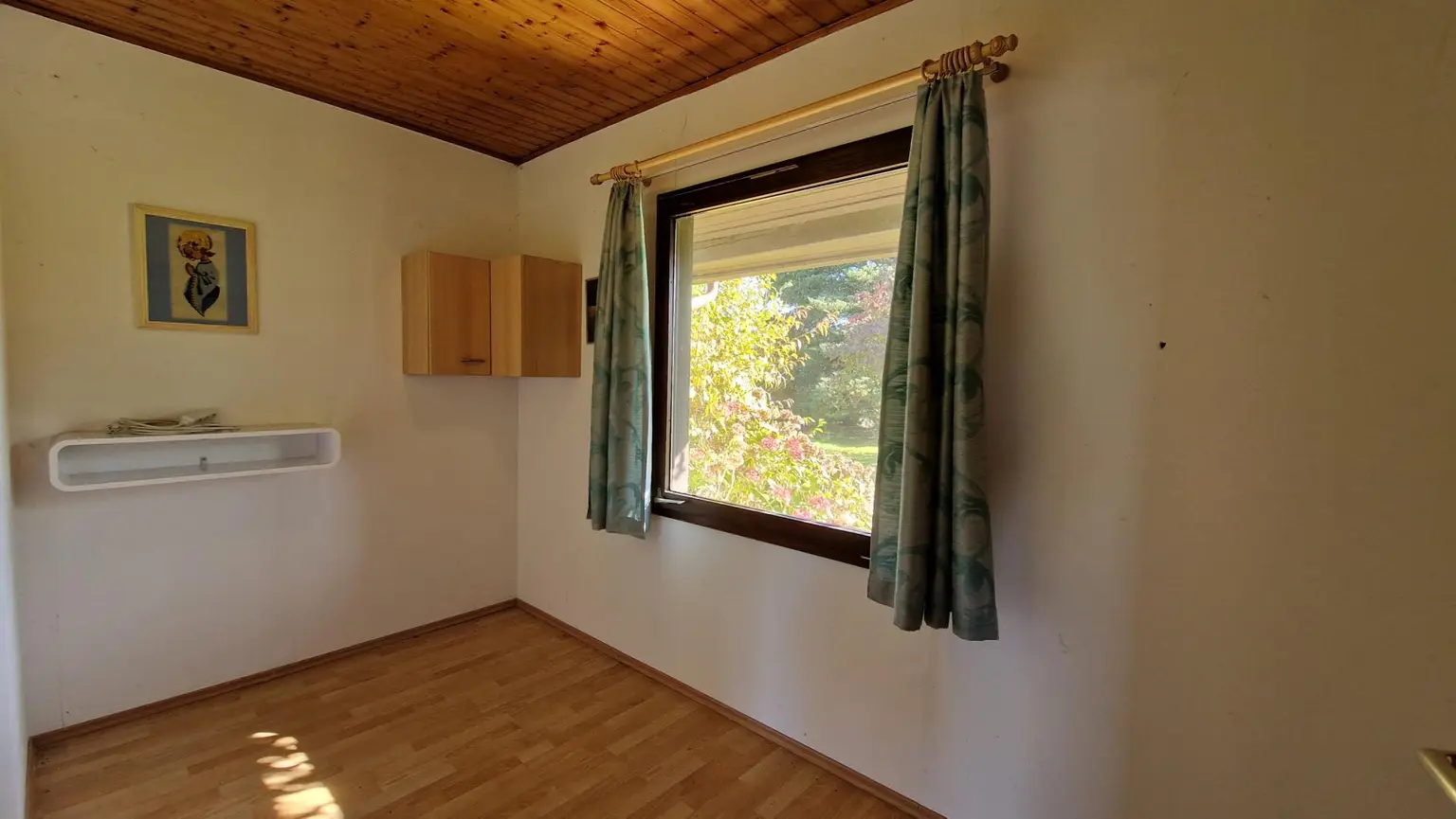 Rohdiamant - Ferienhaus mit großem Grundstück in beliebter Thermen & Golfregion