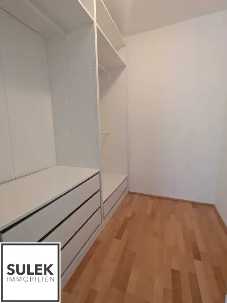 Wohntraum in Hietzing: Moderne 2-Zimmer-Wohnung mit Balkon nahe U4!