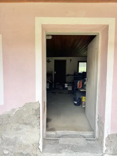 ** GARTENTAGE ** ren.bed. Landhaus mit bezauberndem Grundstück !! Ca. 7.200m 2 Wald inklusive !!
