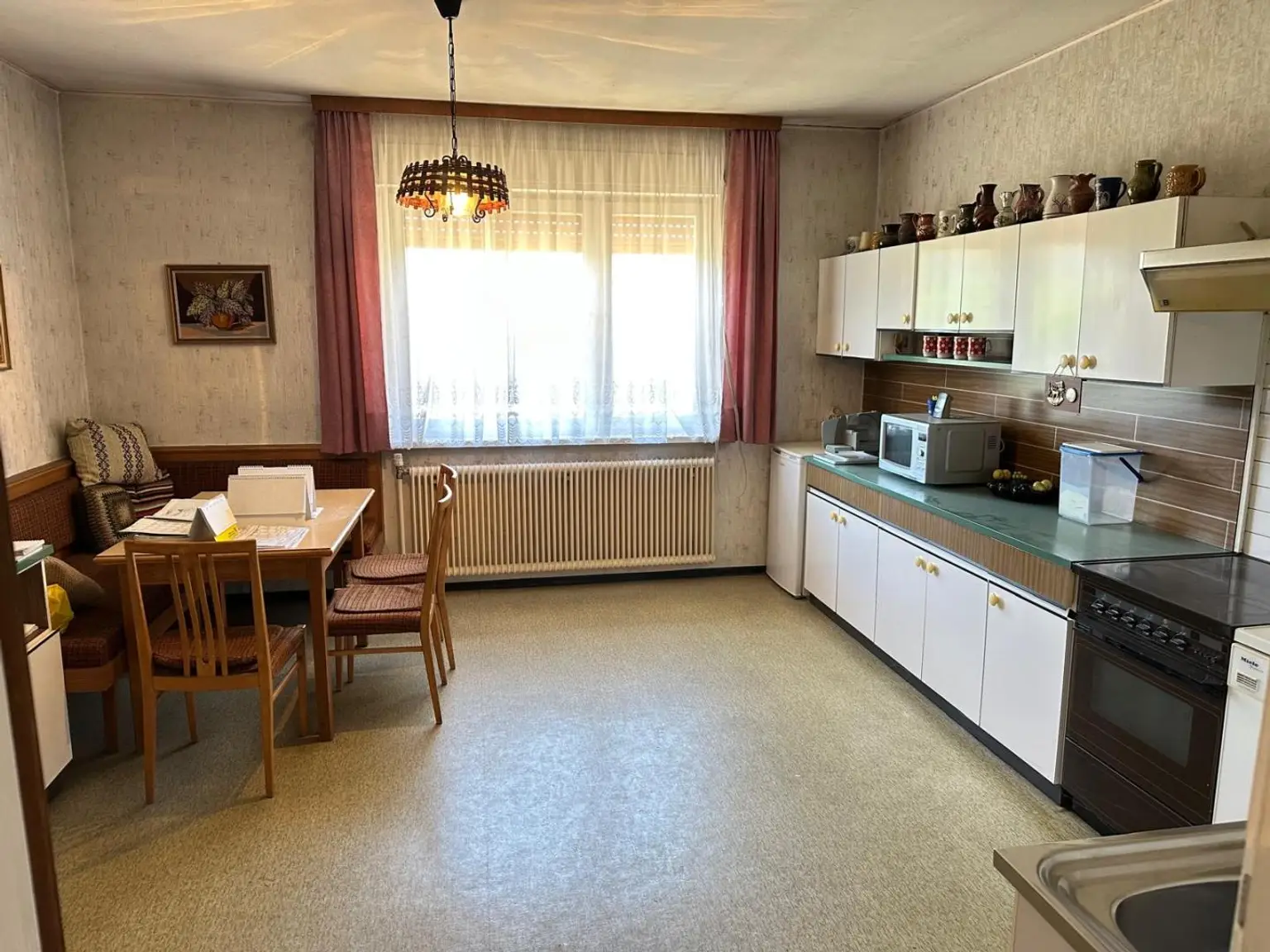 Bungalow mit großem Garten in ruhiger Wohngegend