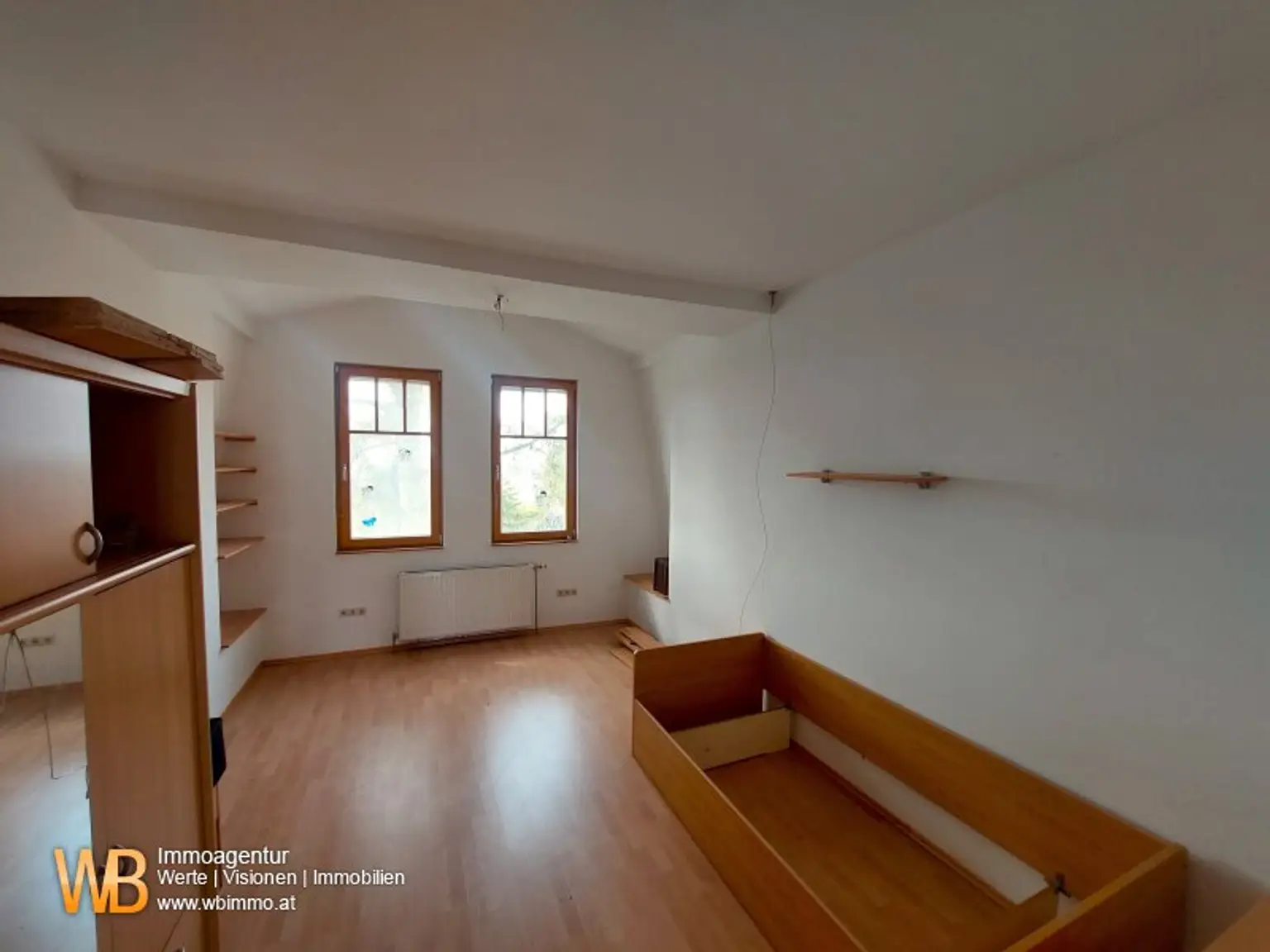 Beste Lage Neusiedl am See: 3 Terrassen, 10 Zimmer, 230m² Wohnfläche, Garten & Seeblick