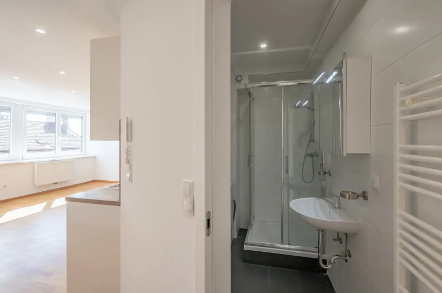 ++NEU++ Stylische Maisonette im Dachgeschoss – 3 Zimmer mit Sonnenterrasse