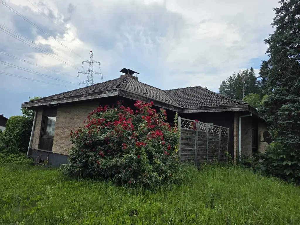 Charmantes Einfamilienhaus mit 4 Zimmern, Terrasse und Garage in Klagenfurt am Wörthersee!