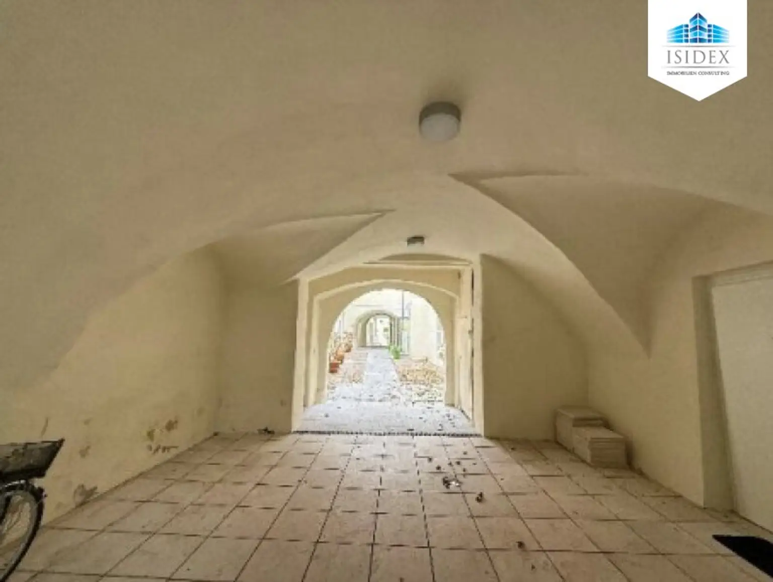 Altehrwürdiges Zinshaus im Herzen der Kurstadt Baden