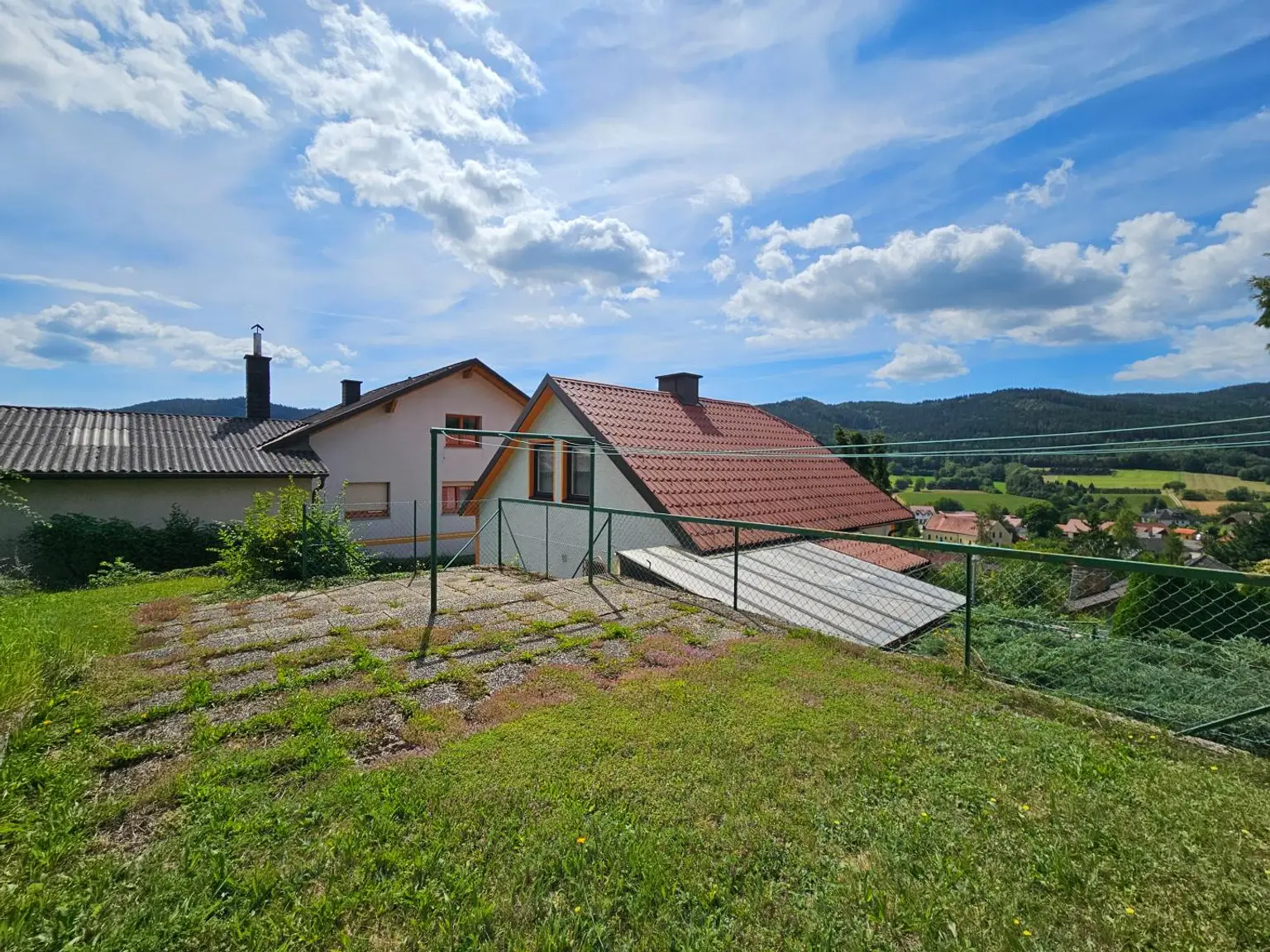 Einfamilienhaus mit idyllischem Weitblick ins Grüne