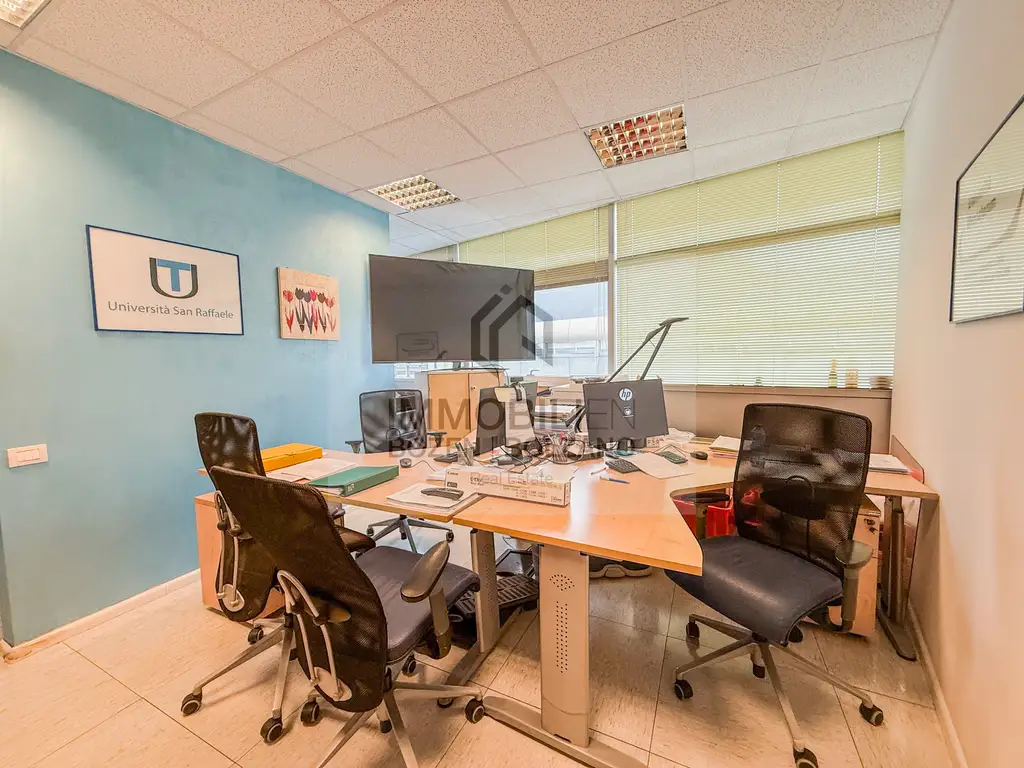 Großes Büro in Bozen Süd zu vermieten