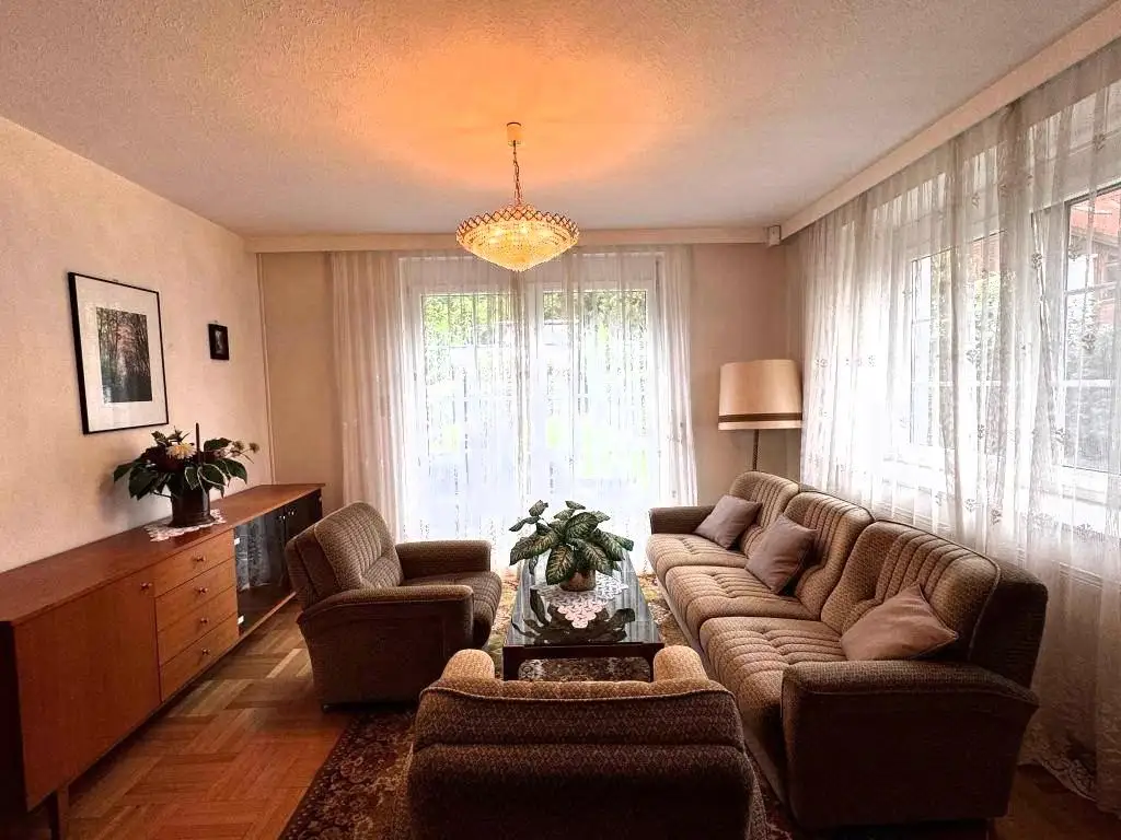 "mehr als EIN Haus - ein Zuhause"
