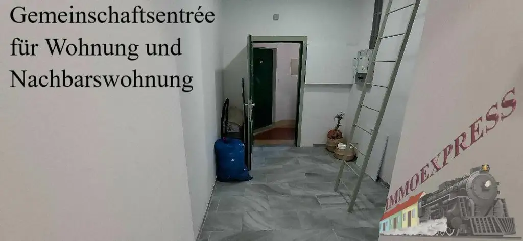 Wunderschöne Dachwohnung mit Klimaanlage in der Märzstraße Nähe S-Bahn - Einzug 1.12.25 unbefristeter Mietvertrag! Kein Lift im Haus!!!