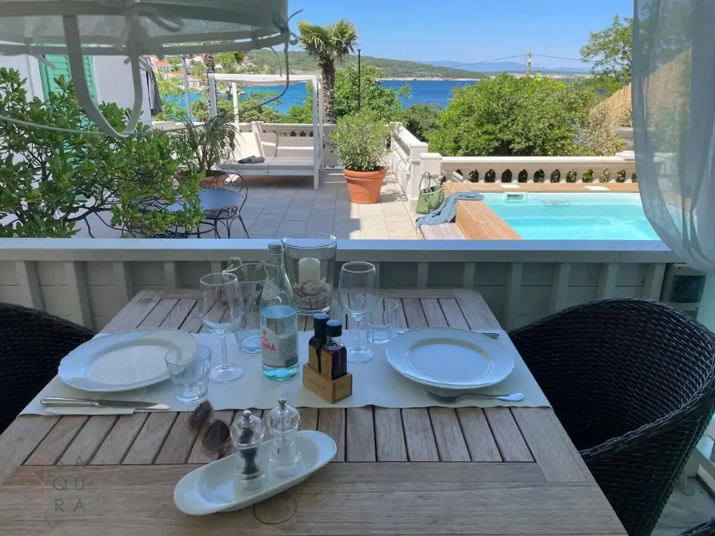 Exclusive Mansion Krk Island – Mediterraner Luxus mit Investitionsgarantie