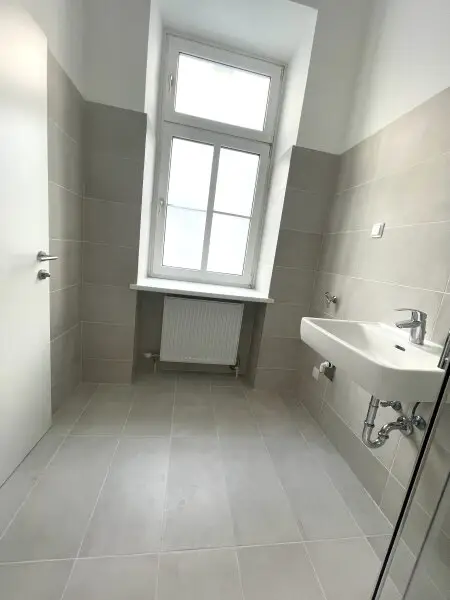 1030, generalsanierte 1-Zimmer Wohnung mit Lift zu Kaufen !