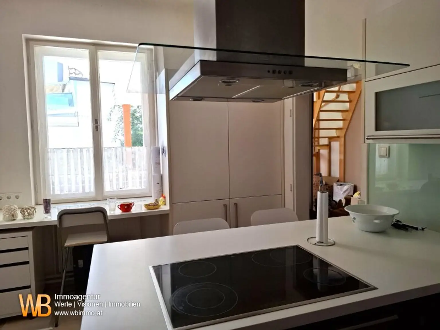 Beste Lage Neusiedl am See: 3 Terrassen, 10 Zimmer, 230m² Wohnfläche, Garten & Seeblick