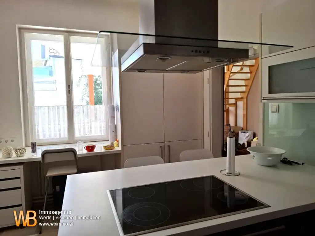 Beste Lage Neusiedl am See: 3 Terrassen, 10 Zimmer, 230m² Wohnfläche, Garten & Seeblick