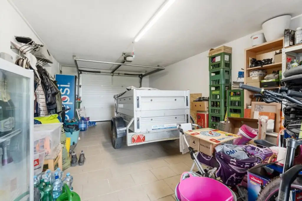 Exklusives Einfamilienhaus vor den Toren Wiens in nicht einsehbarer Grünruhelage / +++ RE/MAX Trend +++