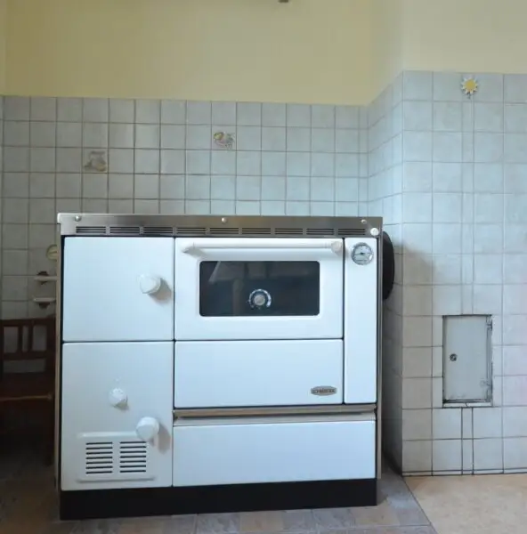 EINFAMILIENHAUS - ehemaliges BAUERNHAUS im Ortsverbund