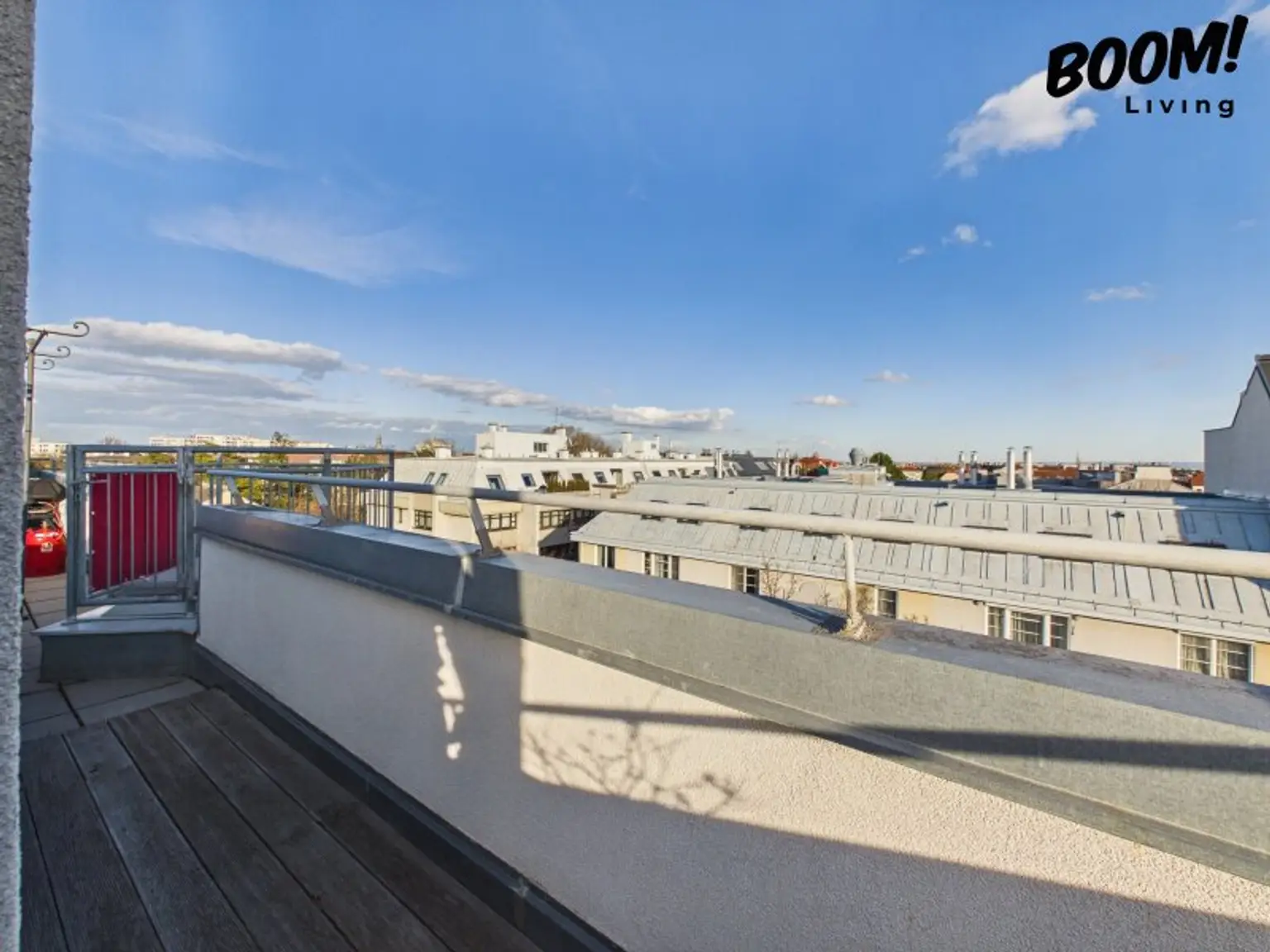 Traumhafte 3,5-Zimmer-Dachgeschosswohnung mit Balkon und Terrasse in 1230 Wien!