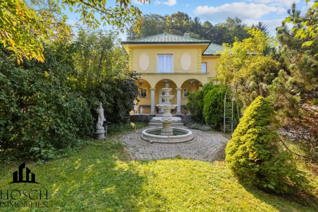 Exklusive Villa mit Parkgarten, Springbrunnen & Salzwasserpool – Ihr Wohntraum in Gresten